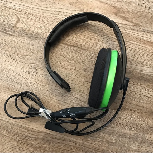 Xbox 360 Headset - Picture 5 of 5